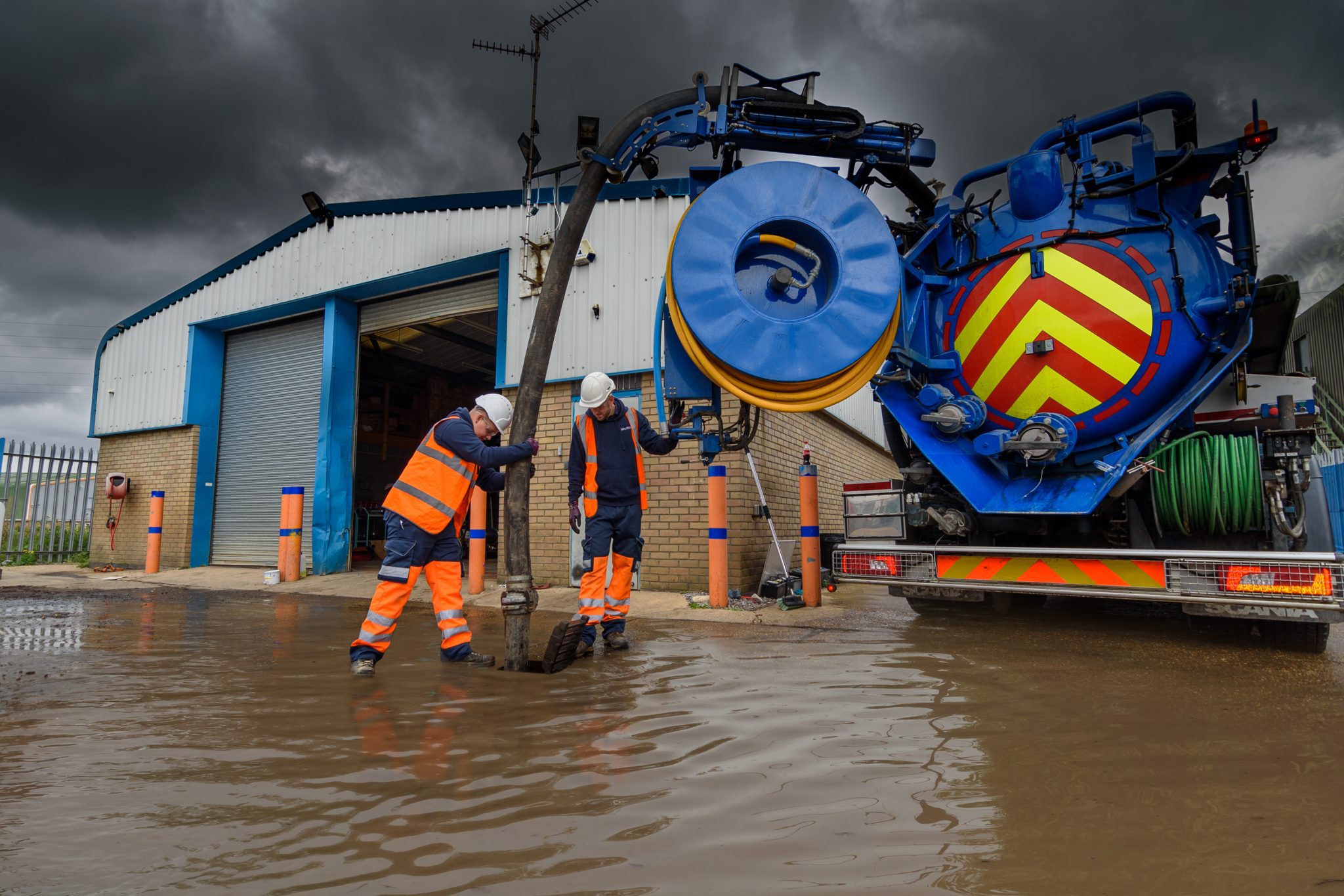 Liquid Waste Disposal & Tanker Jetting Peterborough DALROD 24/7